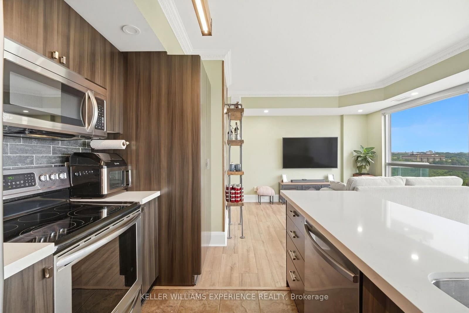2464 Weston Road, Unit 903 thumbnail 14