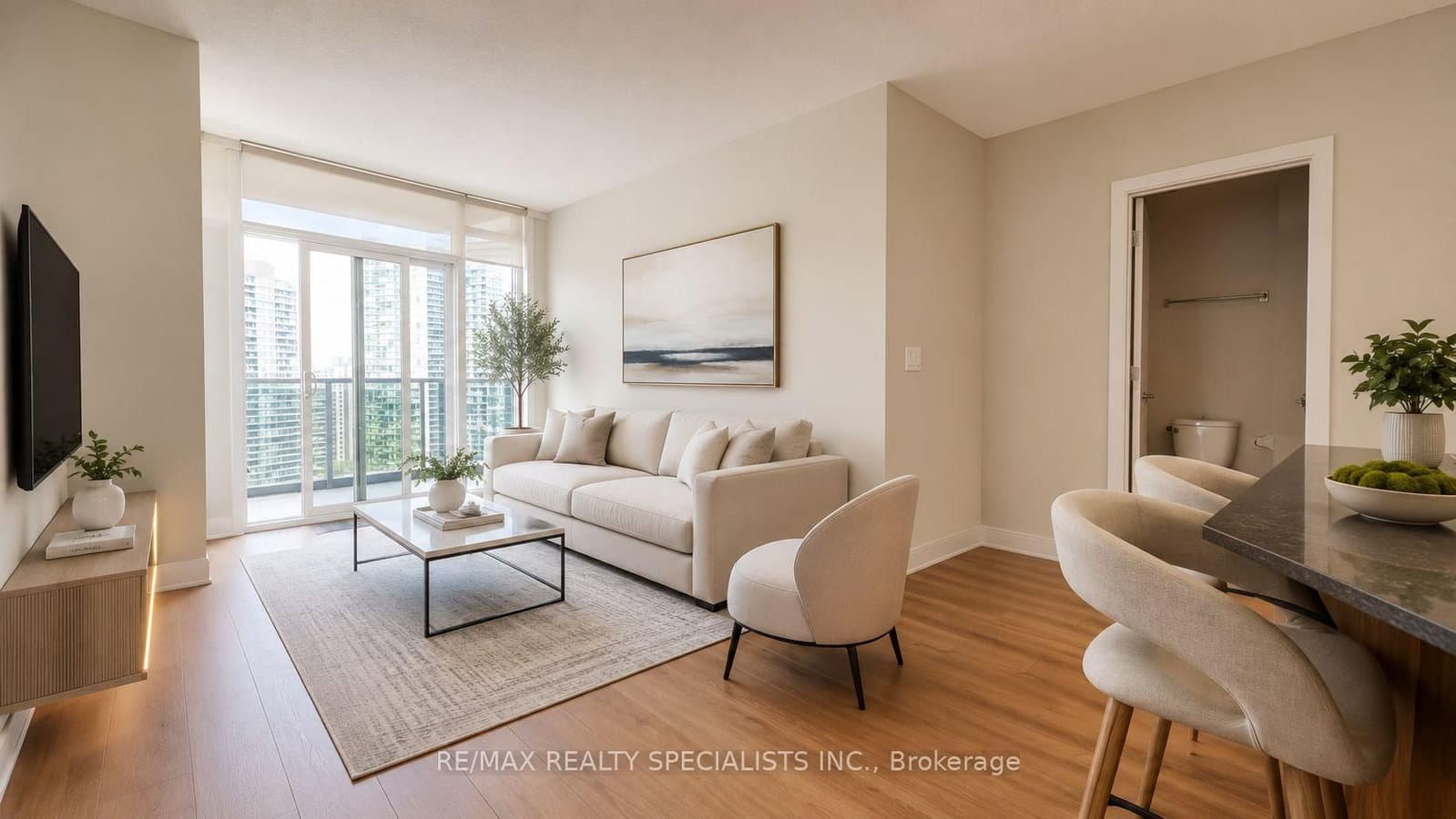 330 Burnhamthorpe Road W, Unit 2702 - Image 1
