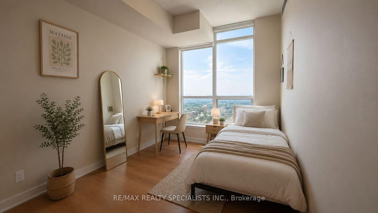 330 Burnhamthorpe Road W, Unit 2702 thumbnail 5