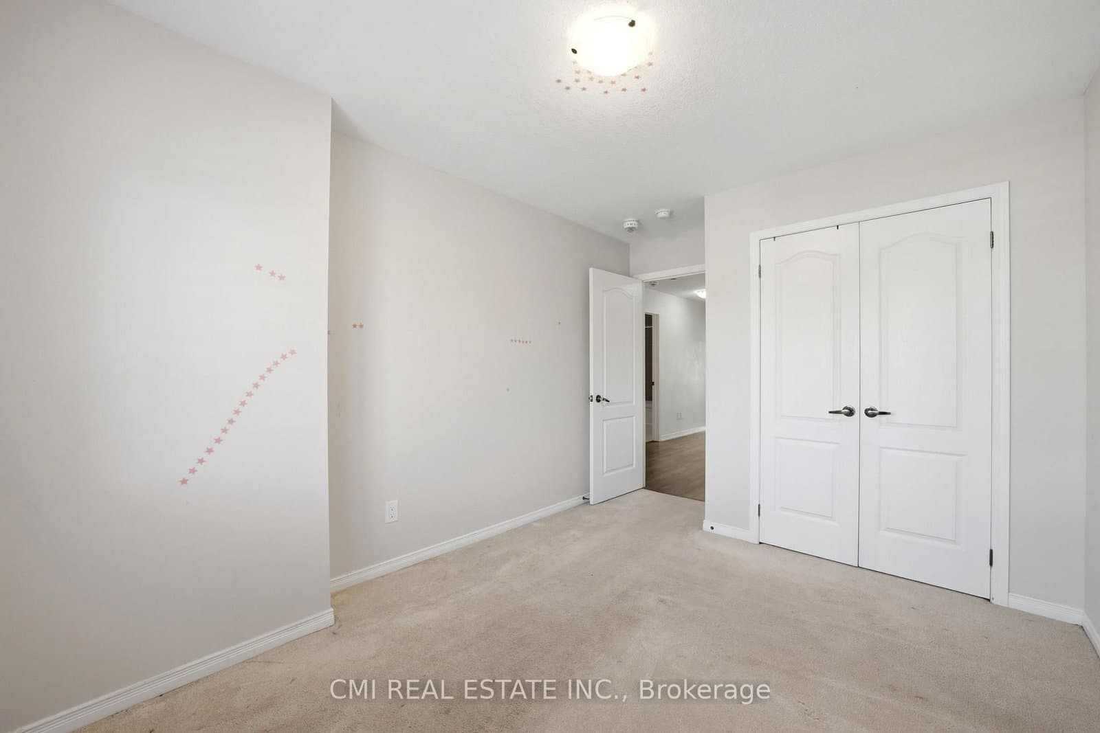 162 Golden Springs Drive thumbnail 19