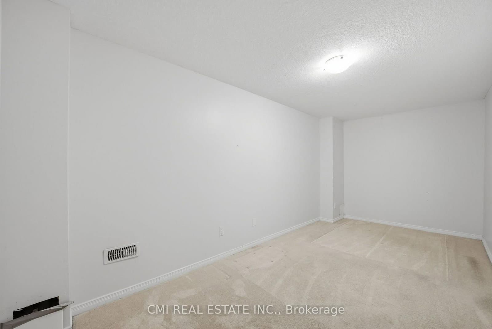 162 Golden Springs Drive thumbnail 45