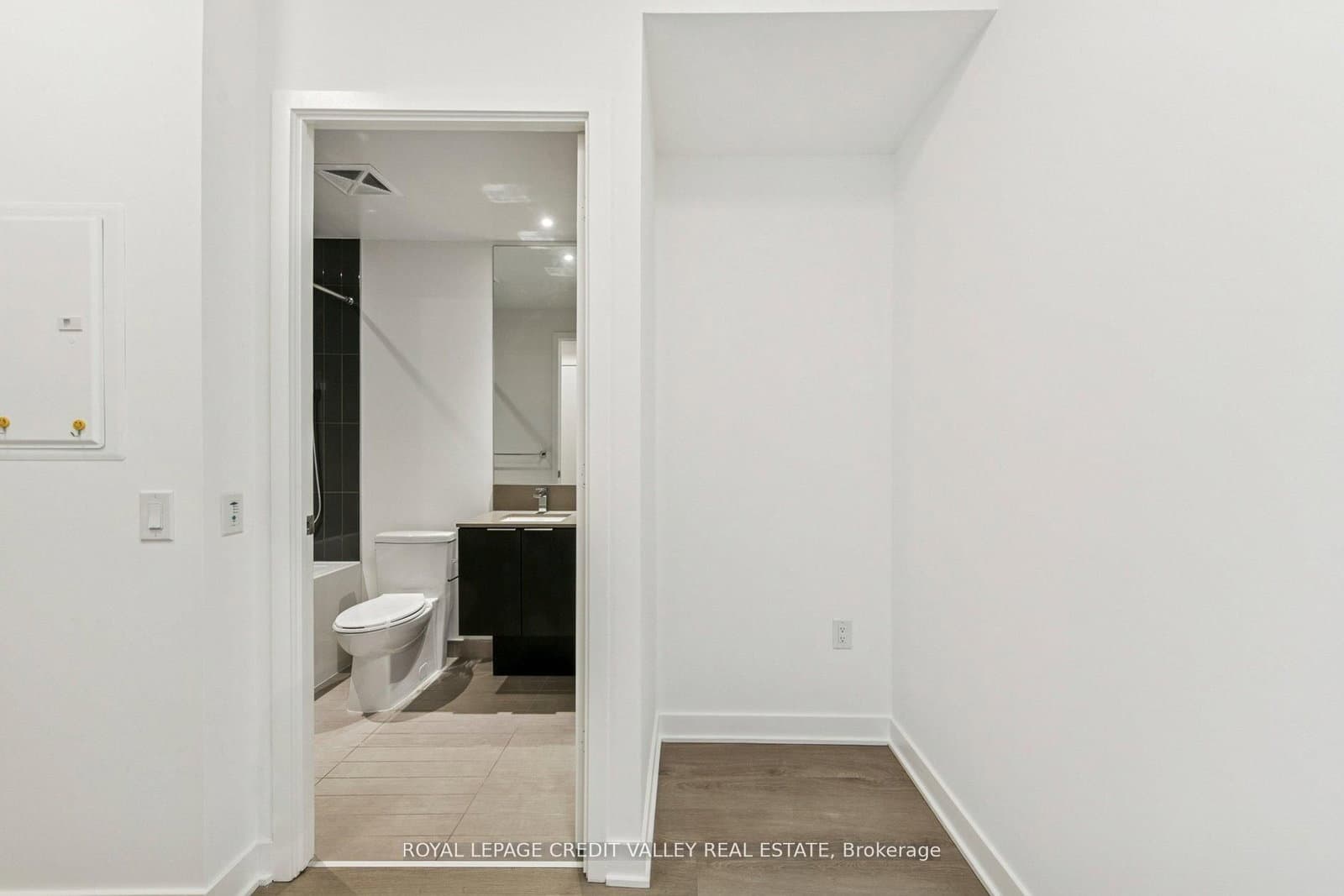 3900 Confederation Parkway, Unit 1413 thumbnail 8