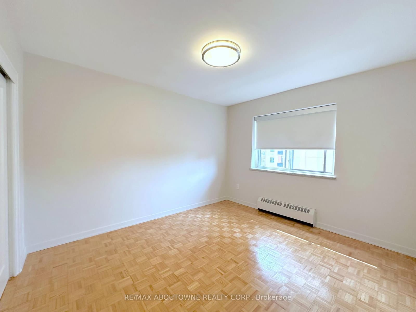 135 Allan Street, Unit 306 thumbnail 8