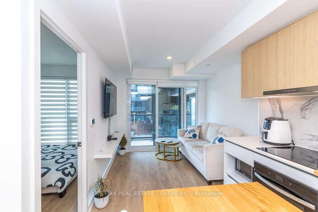 1100 Sheppard Avenue W, Unit 232 thumbnail 14