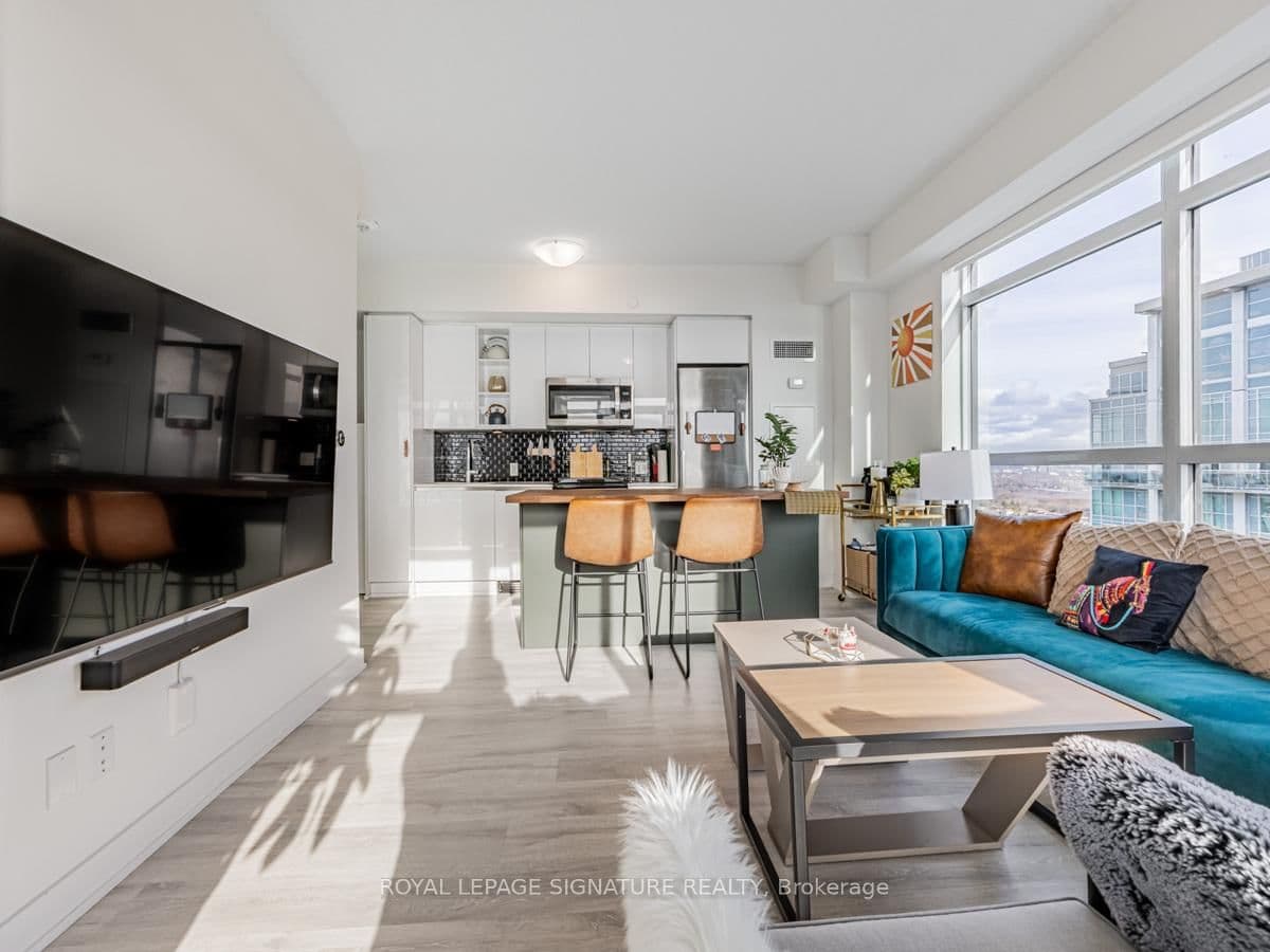 251 Manitoba Street, Unit 2704 thumbnail 2
