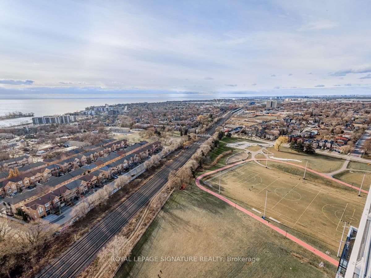 251 Manitoba Street, Unit 2704 thumbnail 21