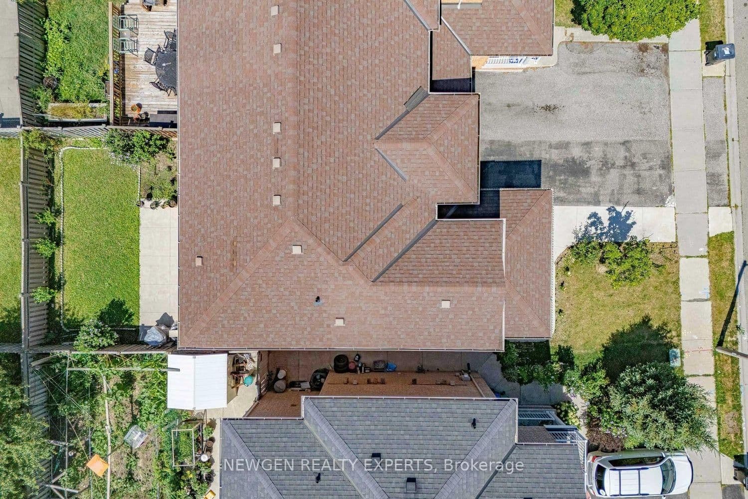 10 Checkerberry Crescent thumbnail 35