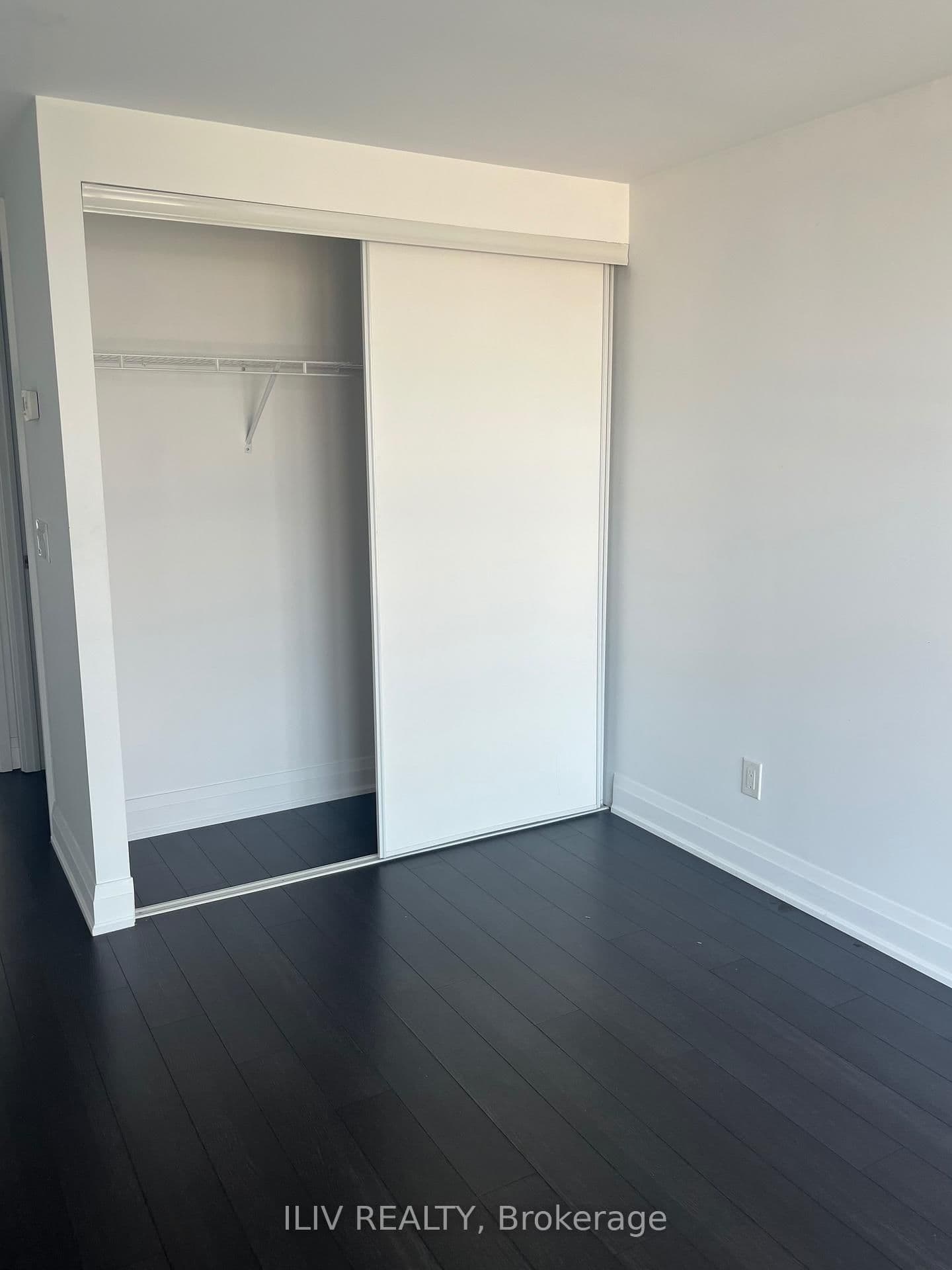 16 McAdam Avenue, Unit 605 thumbnail 19