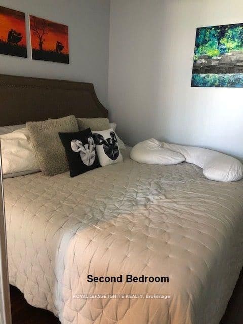 360 Square One Drive, Unit 402 thumbnail 7