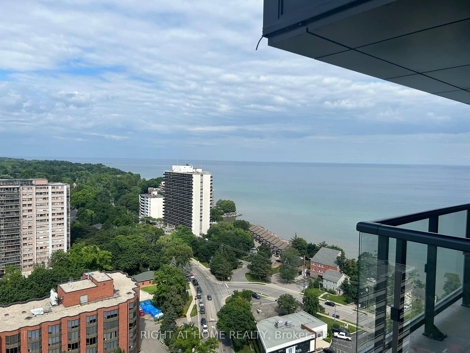 370 Martha Street, Unit 1902 thumbnail 27