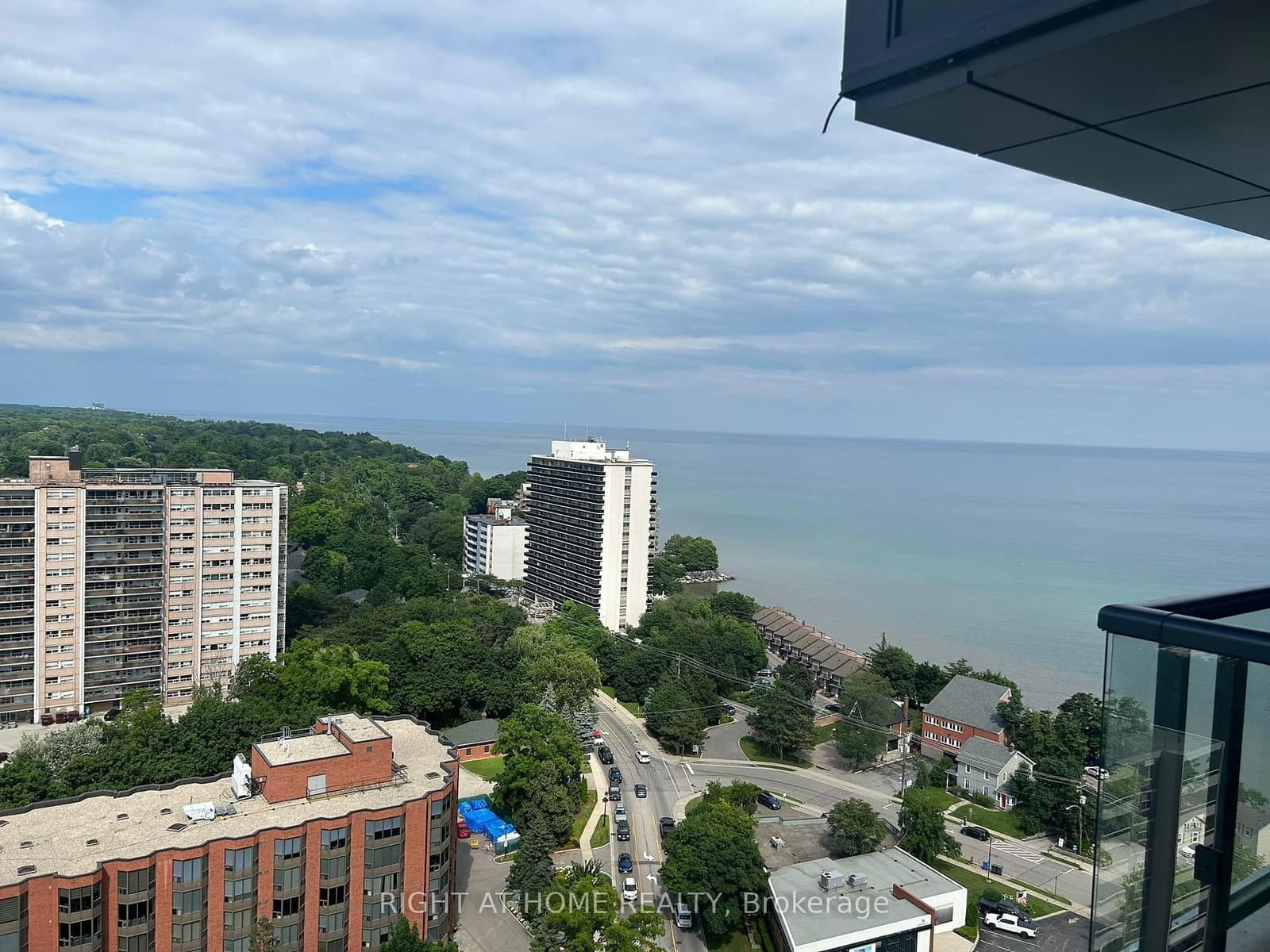 370 Martha Street, Unit 1902 thumbnail 29