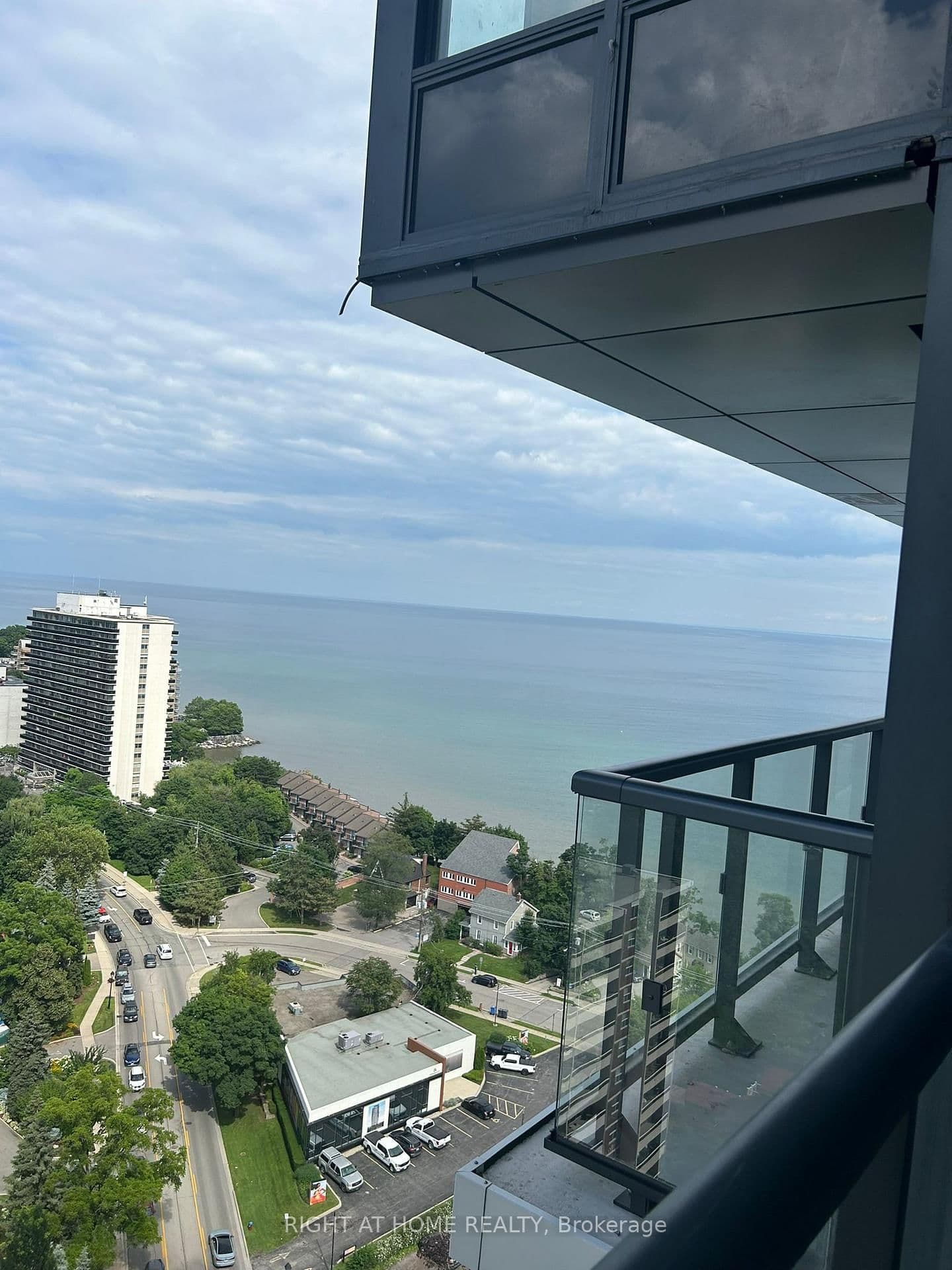 370 Martha Street, Unit 1902 thumbnail 31