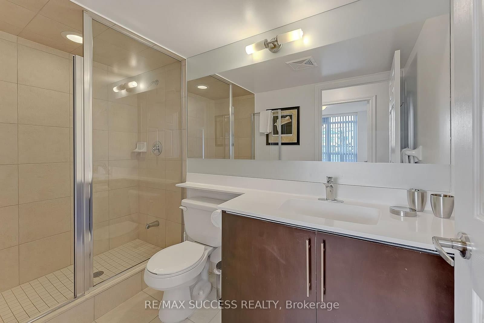 310 Burnhamthorpe Road W, Unit 203 thumbnail 5