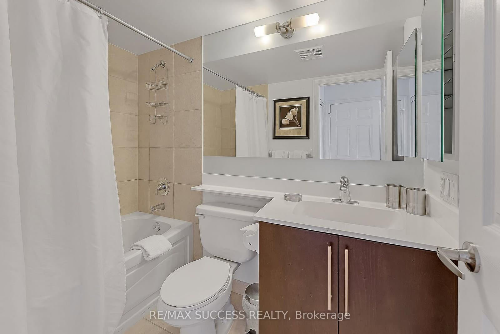310 Burnhamthorpe Road W, Unit 203 thumbnail 6