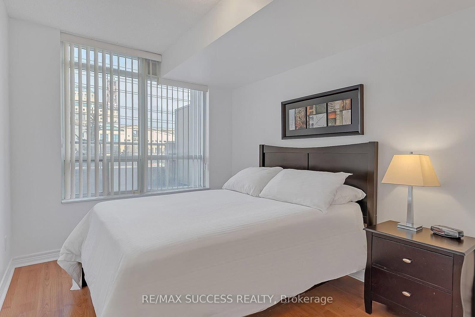 310 Burnhamthorpe Road W, Unit 203 thumbnail 8