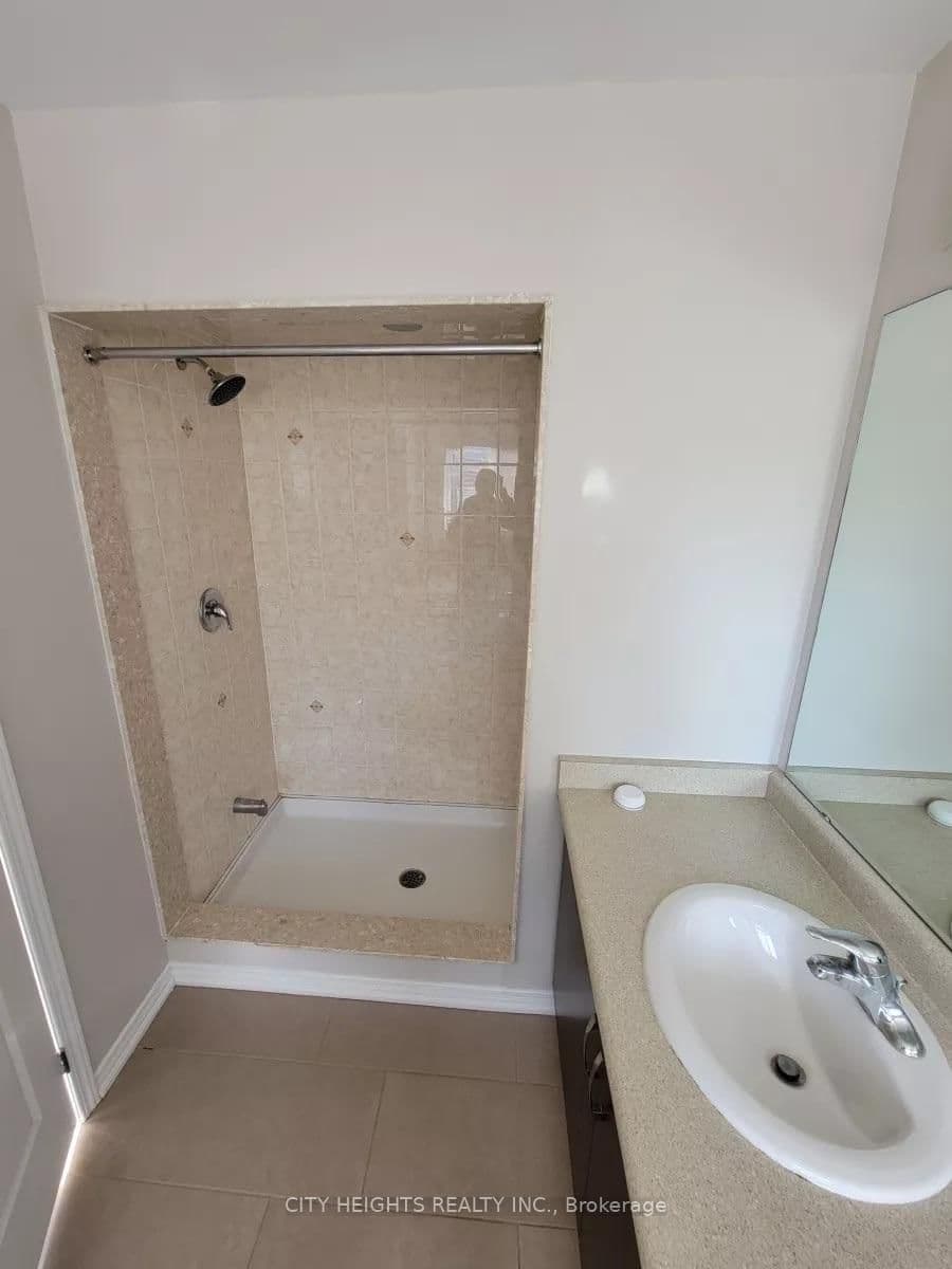 147 Baffin Crescent, Unit Main thumbnail 11