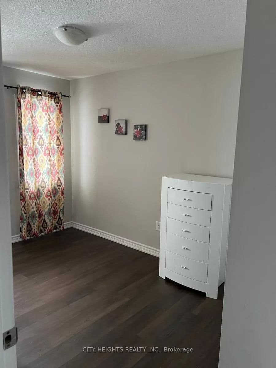 147 Baffin Crescent, Unit Main thumbnail 12