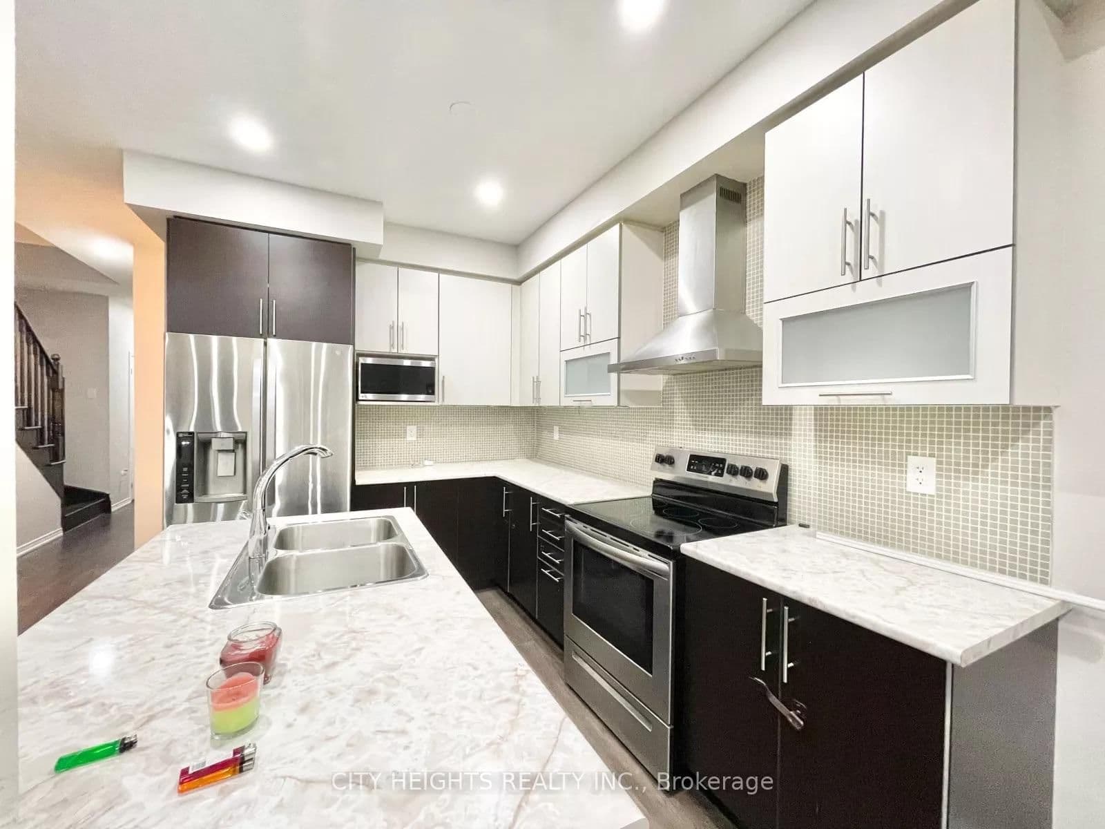 147 Baffin Crescent, Unit Main thumbnail 5