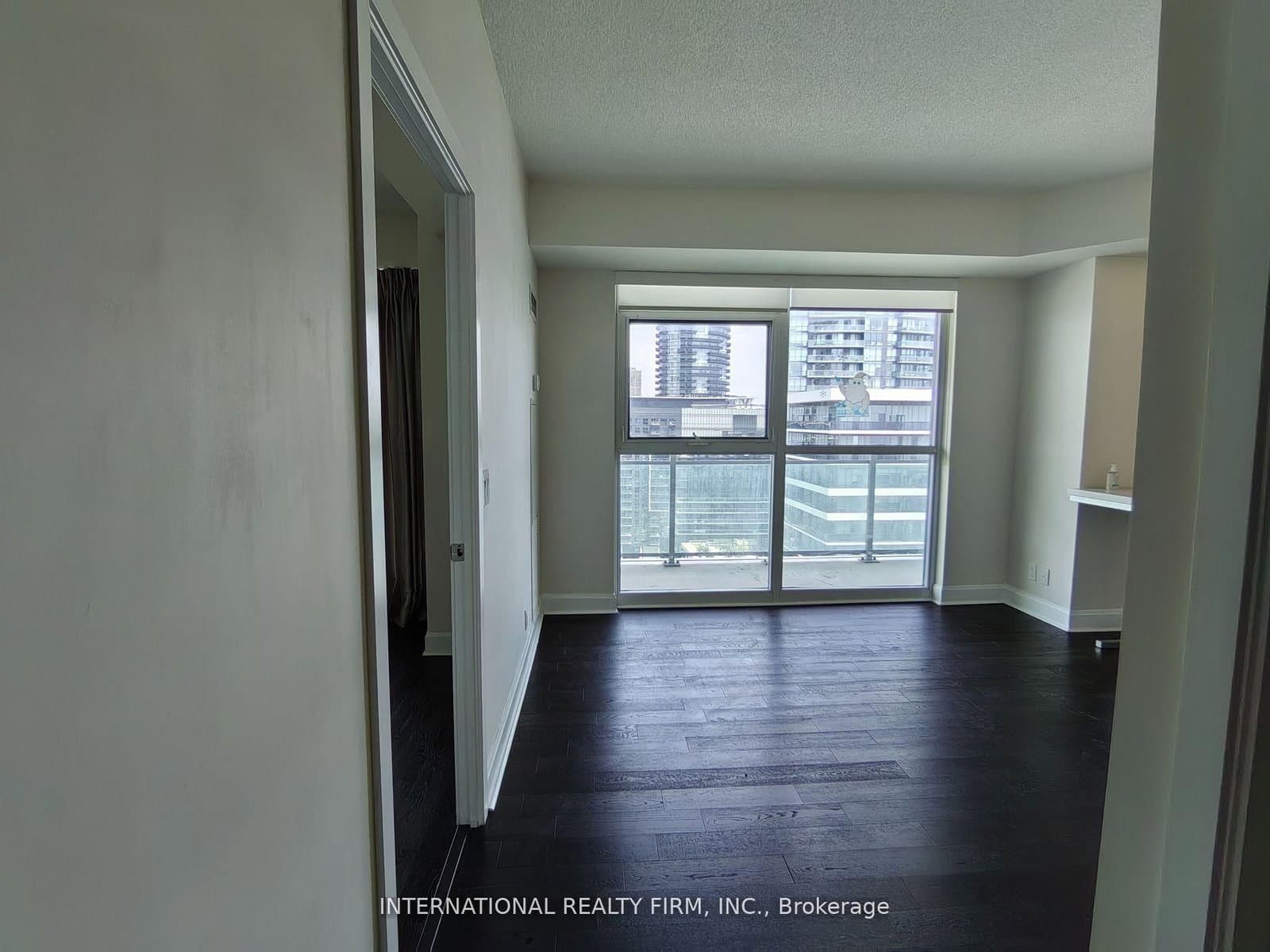 33 Shore Breeze Drive, Unit 1608 thumbnail 6