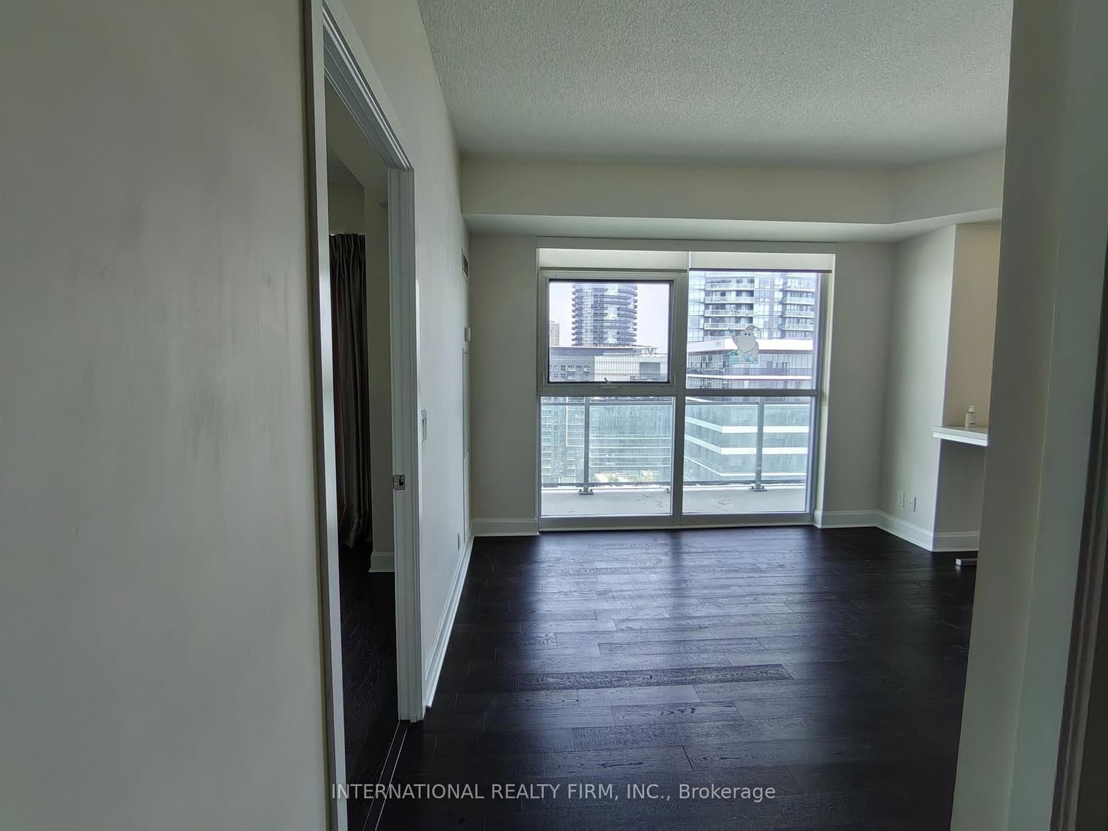 33 Shore Breeze Drive, Unit 1608 thumbnail 8