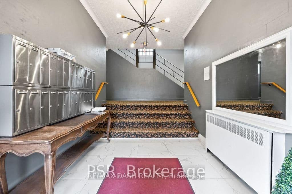 69 Old Mill Terrace, Unit 18 thumbnail 17