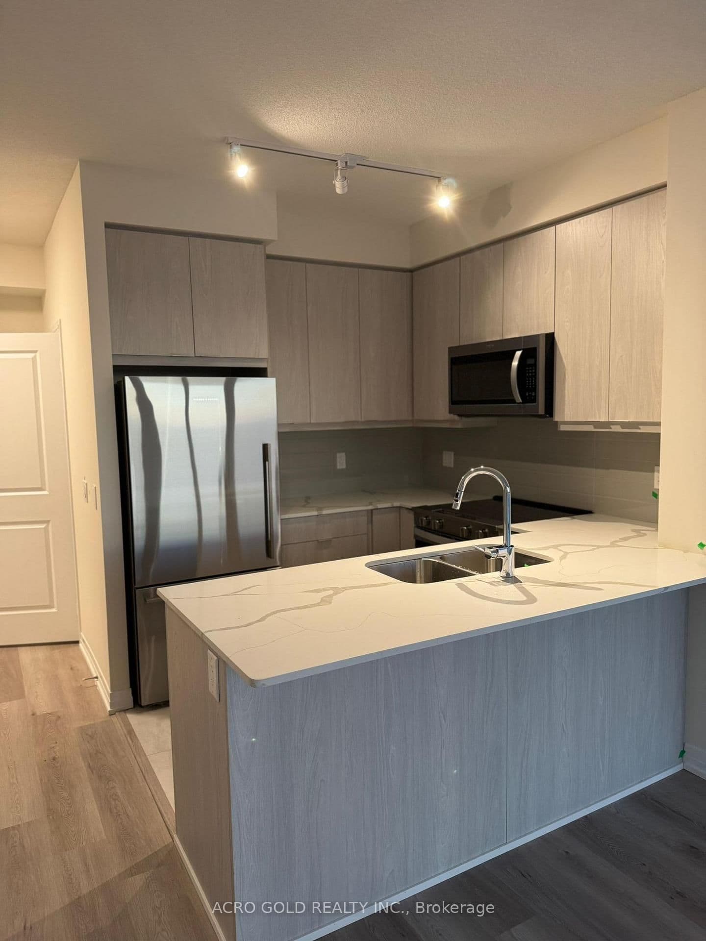 15 Watergarden Drive, Unit 3004 thumbnail 22
