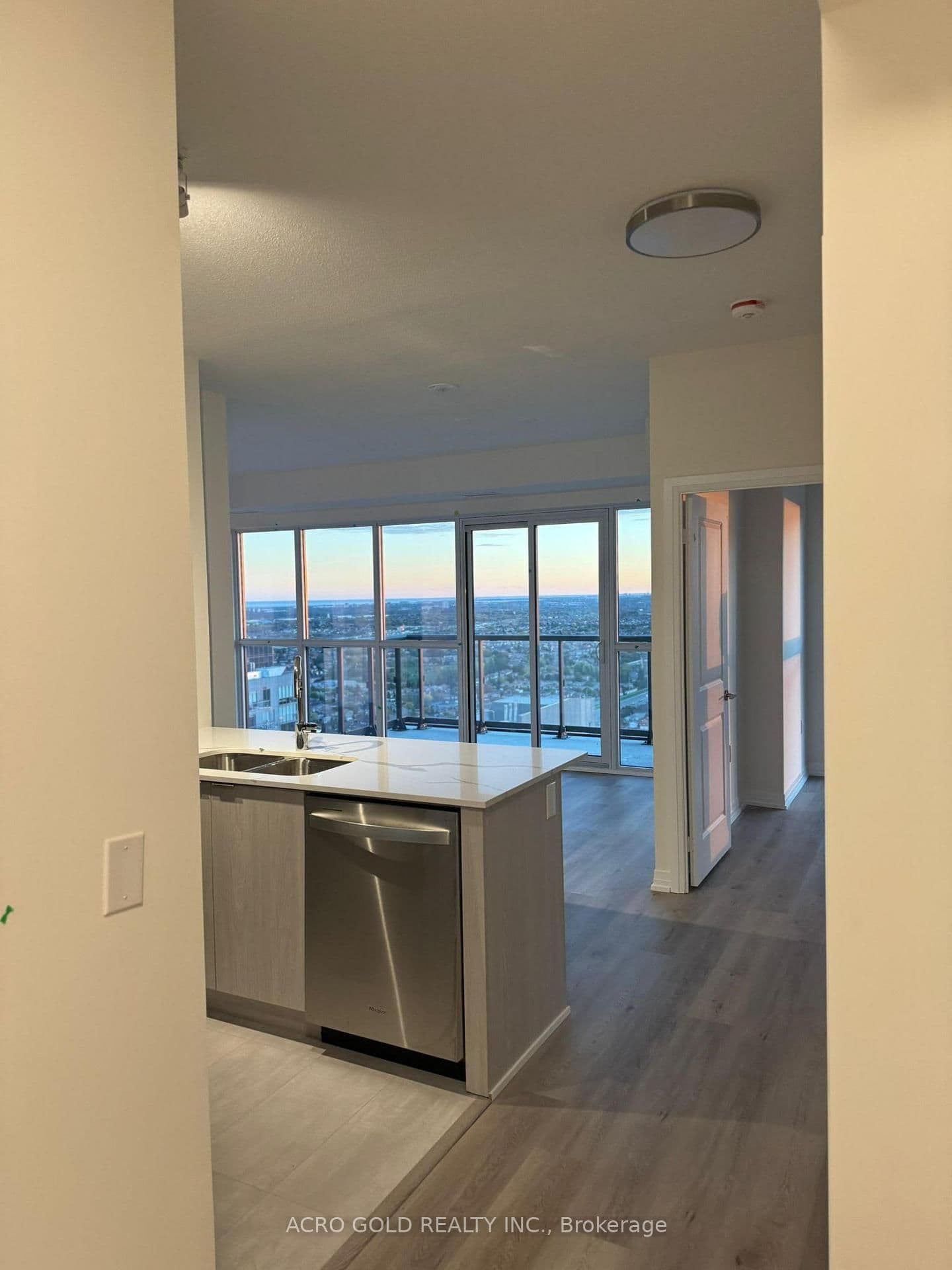 15 Watergarden Drive, Unit 3004 thumbnail 30