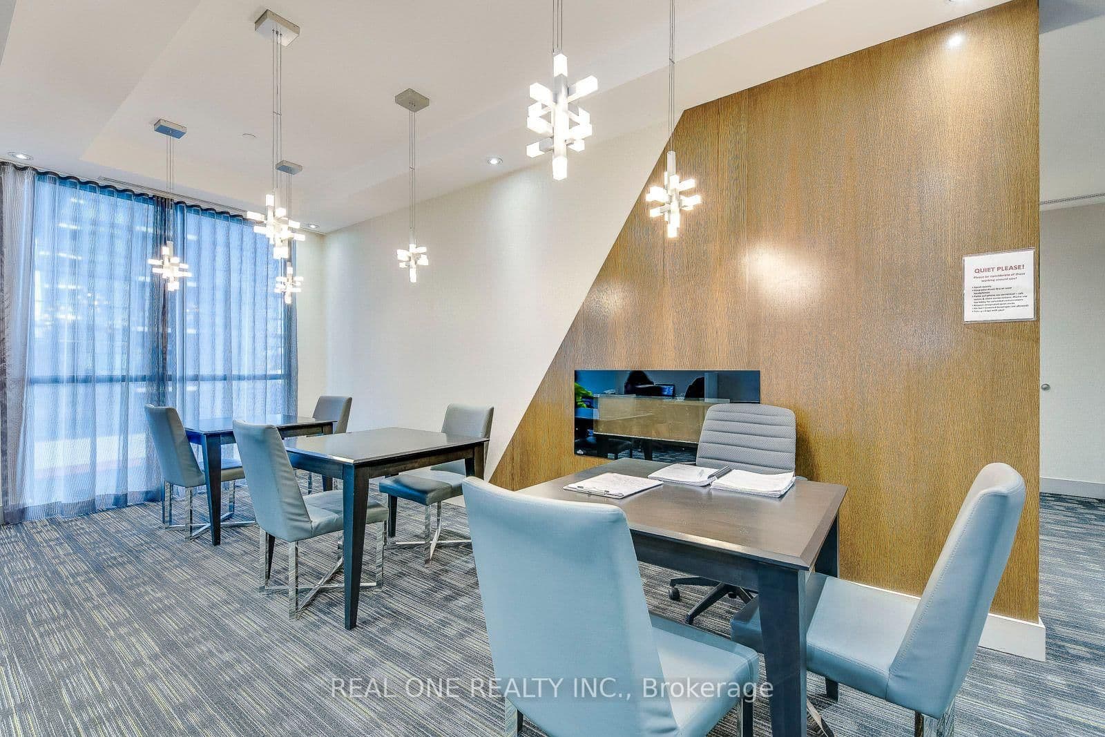 55 Eglinton Avenue W, Unit 407 thumbnail 36