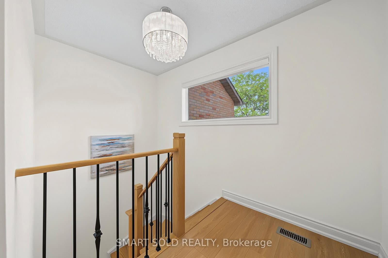 906 Delgado Drive thumbnail 24