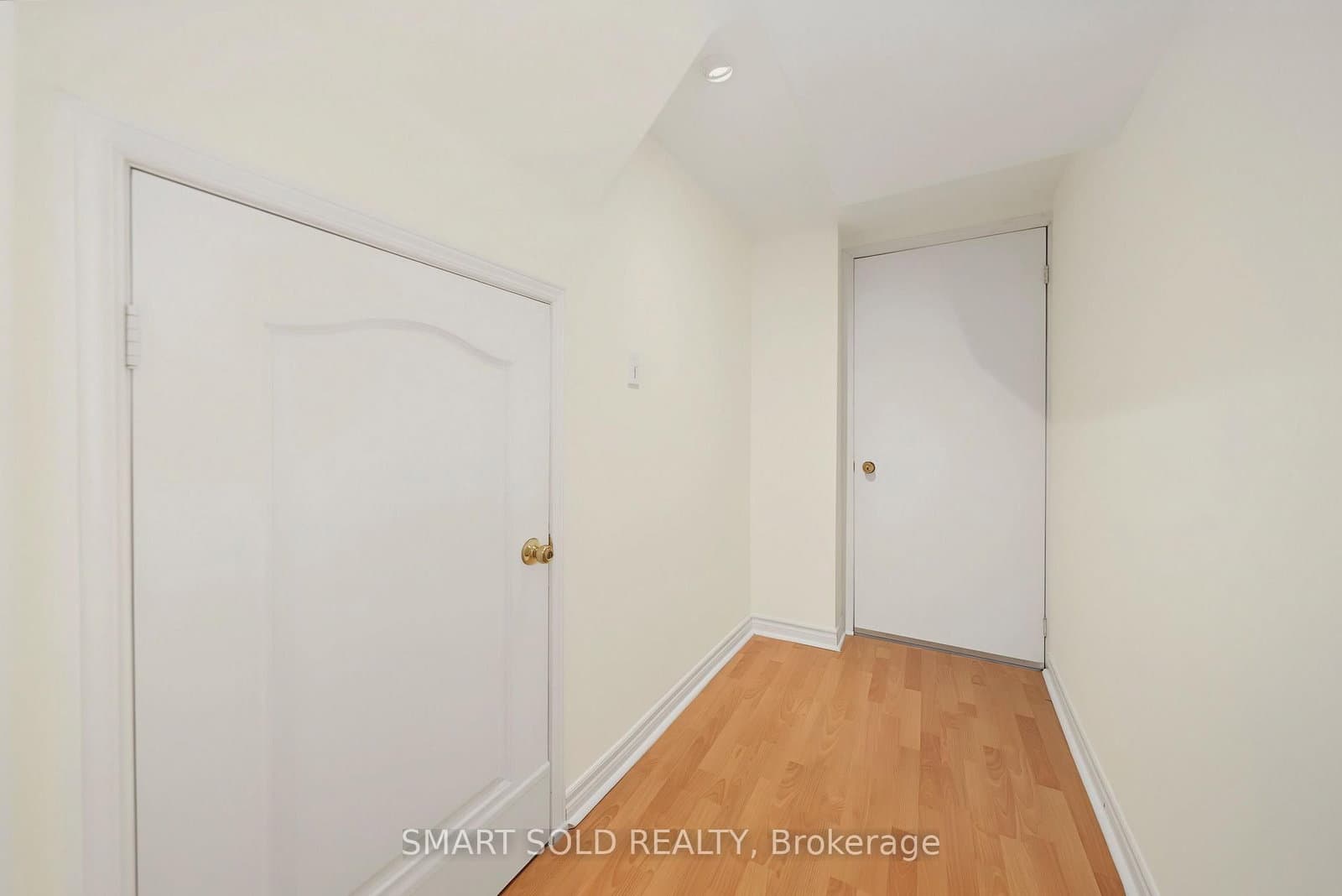 906 Delgado Drive thumbnail 46