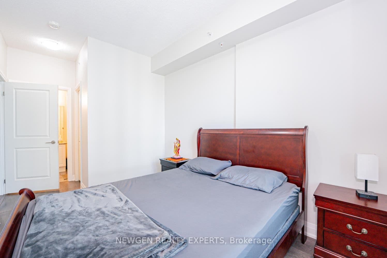 65 Yorkland Boulevard, Unit 808 thumbnail 27