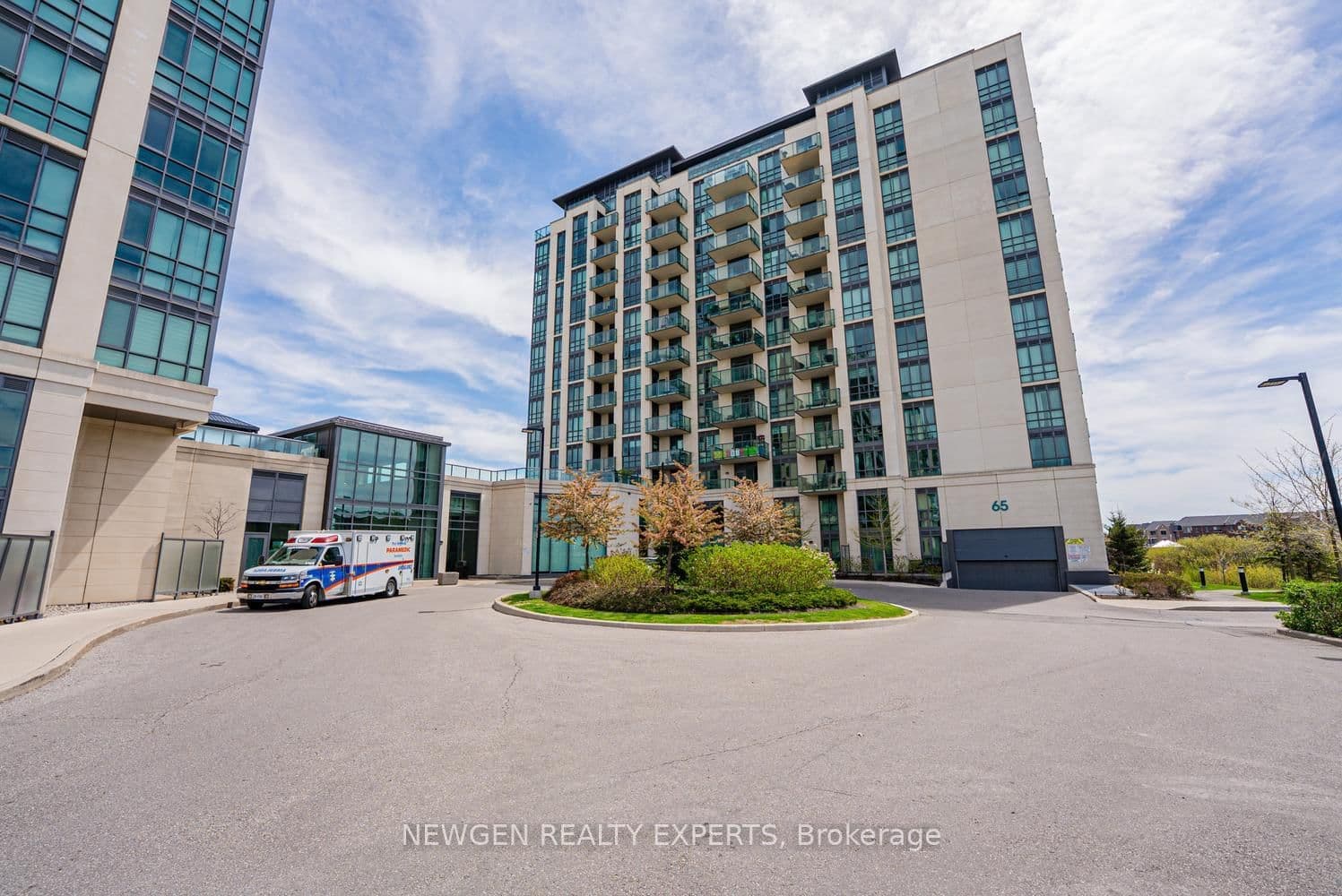 65 Yorkland Boulevard, Unit 808 thumbnail 3