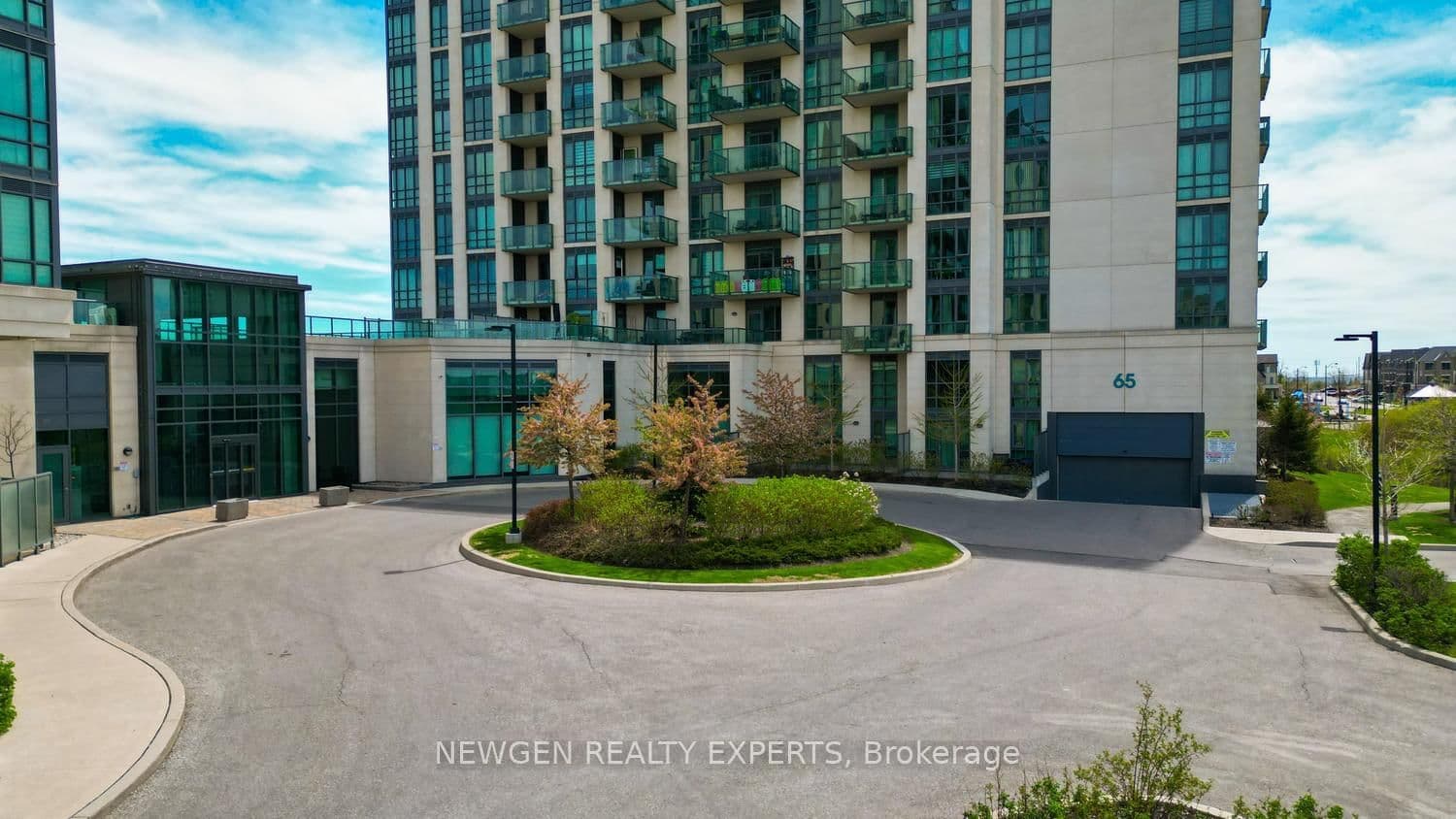 65 Yorkland Boulevard, Unit 808 thumbnail 4