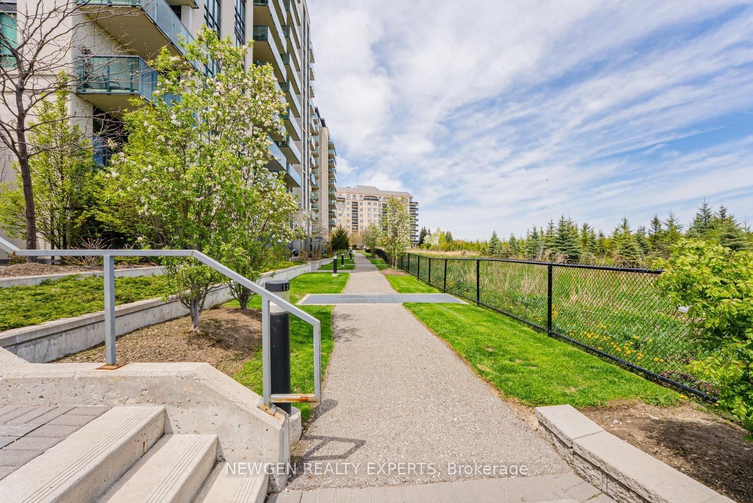 65 Yorkland Boulevard, Unit 808 thumbnail 42