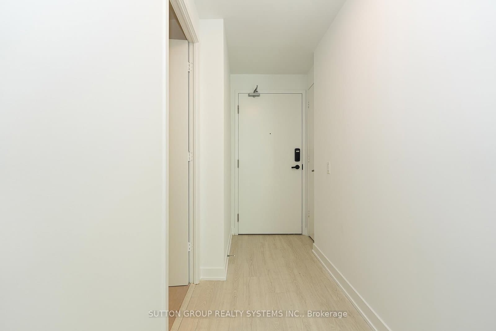 3883 Quartz Road, Unit 520 thumbnail 4
