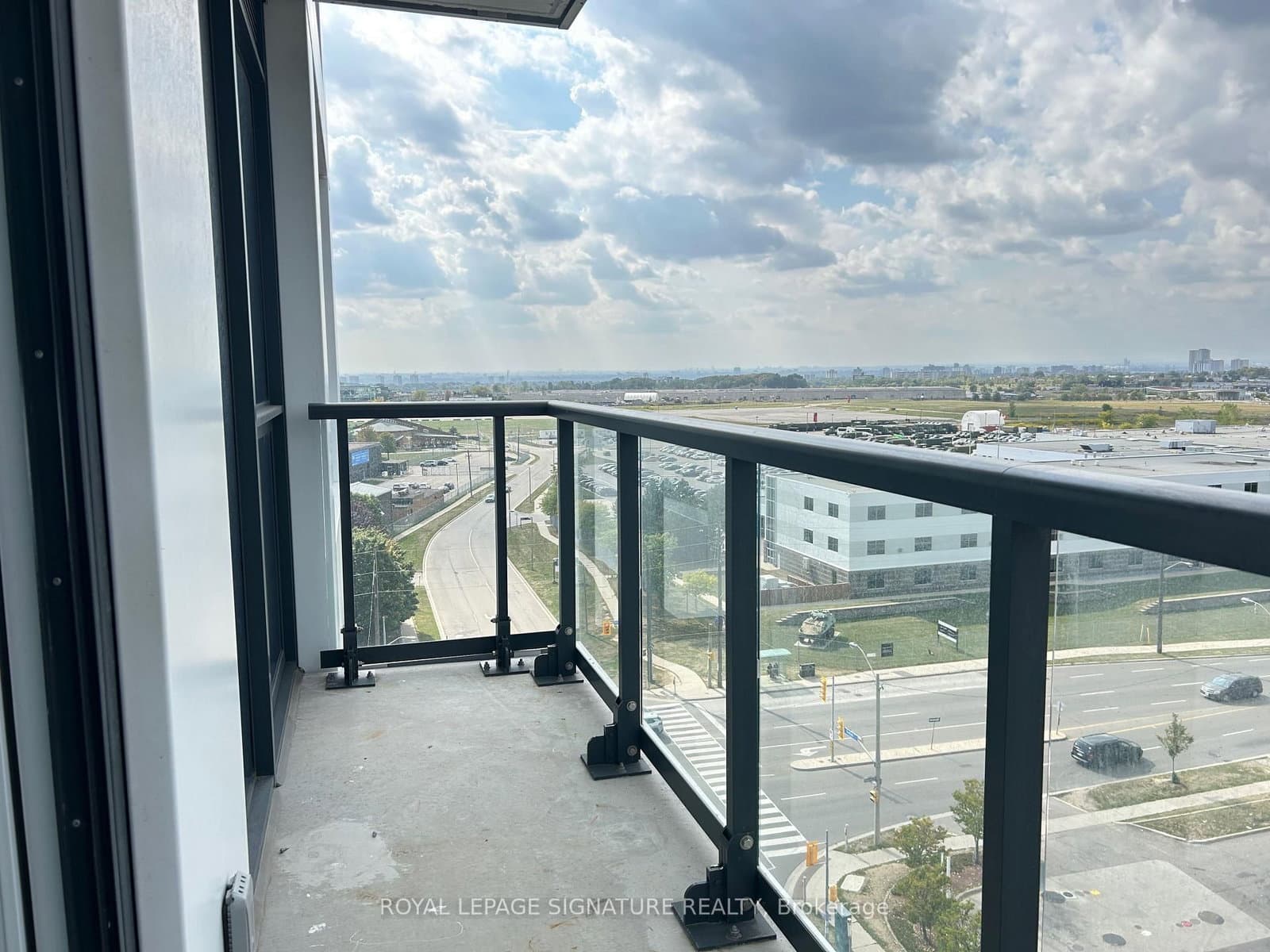 1100 Sheppard Avenue W, Unit 1130 thumbnail 13