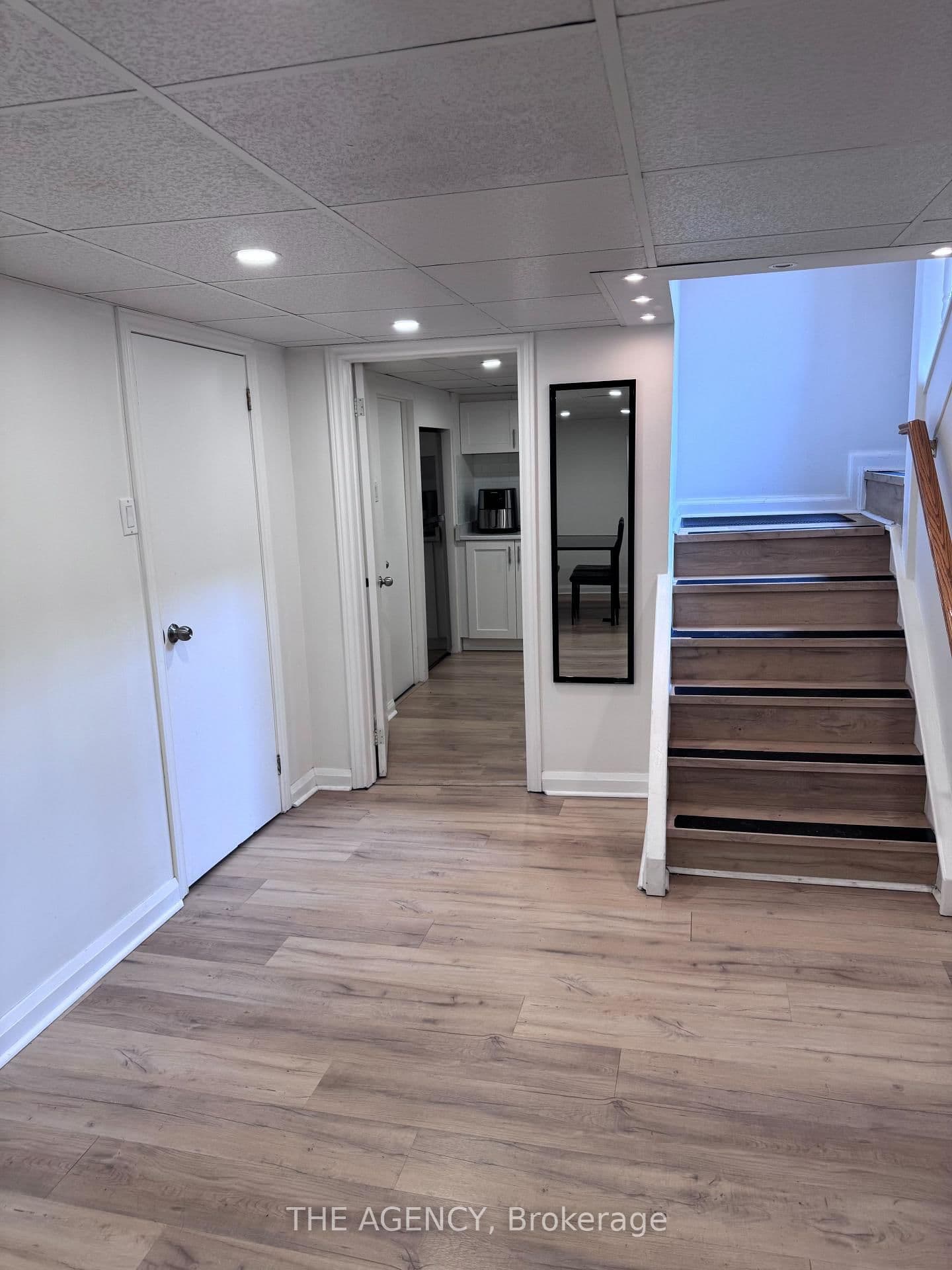 26 Beaverbrook Avenue, Unit Basement thumbnail 6