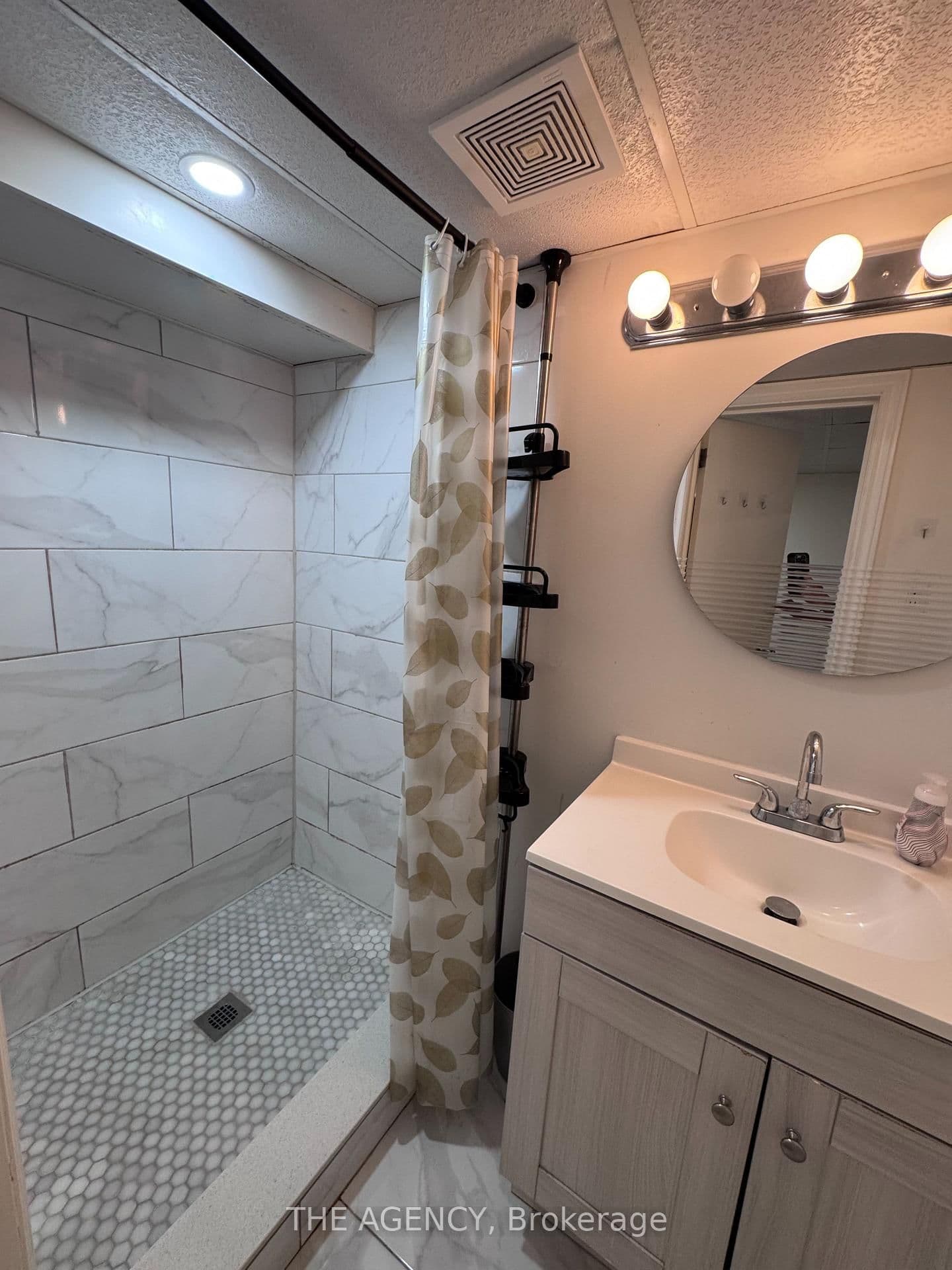 26 Beaverbrook Avenue, Unit Basement thumbnail 7