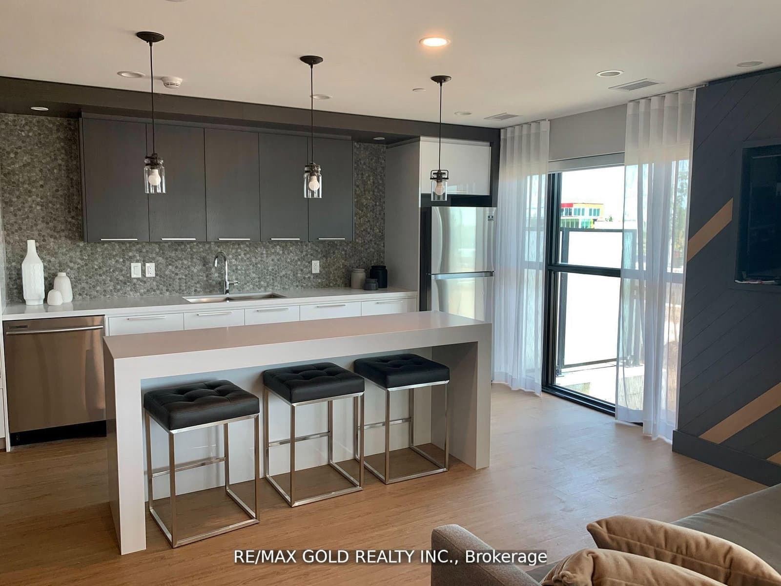 128 Grovewood Common, Unit 607 thumbnail 21