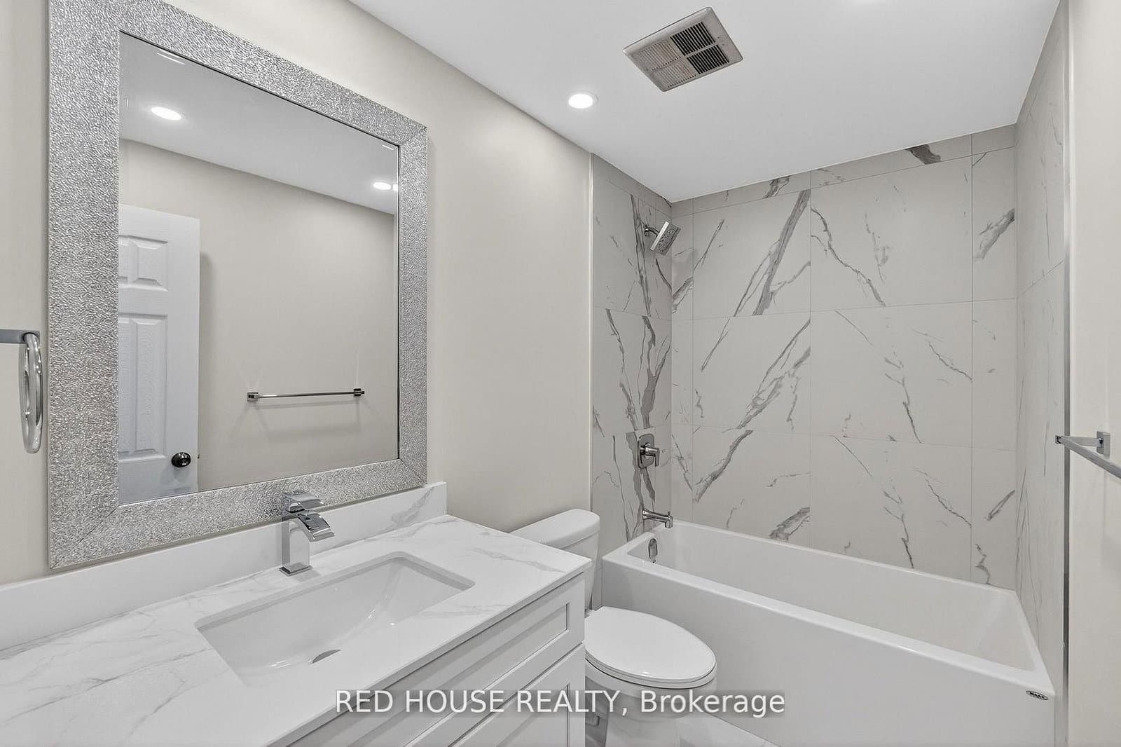 5250 Lakeshore Road, Unit 809 thumbnail 28