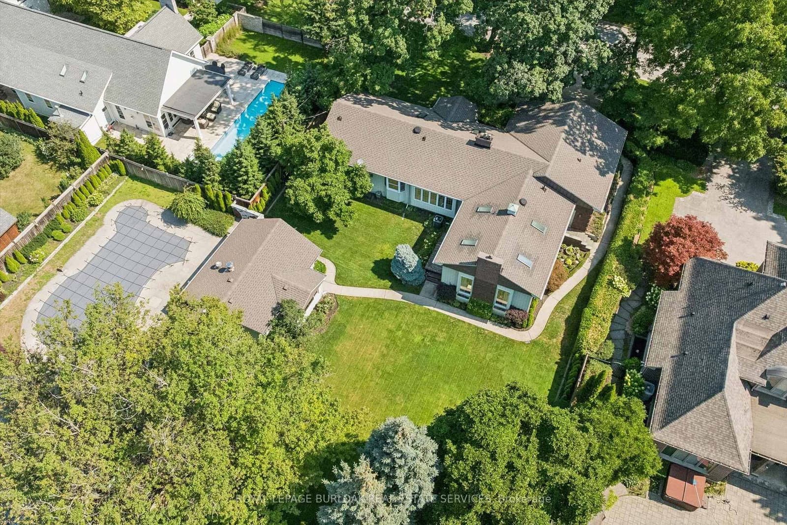 138 Appleby Place thumbnail 3