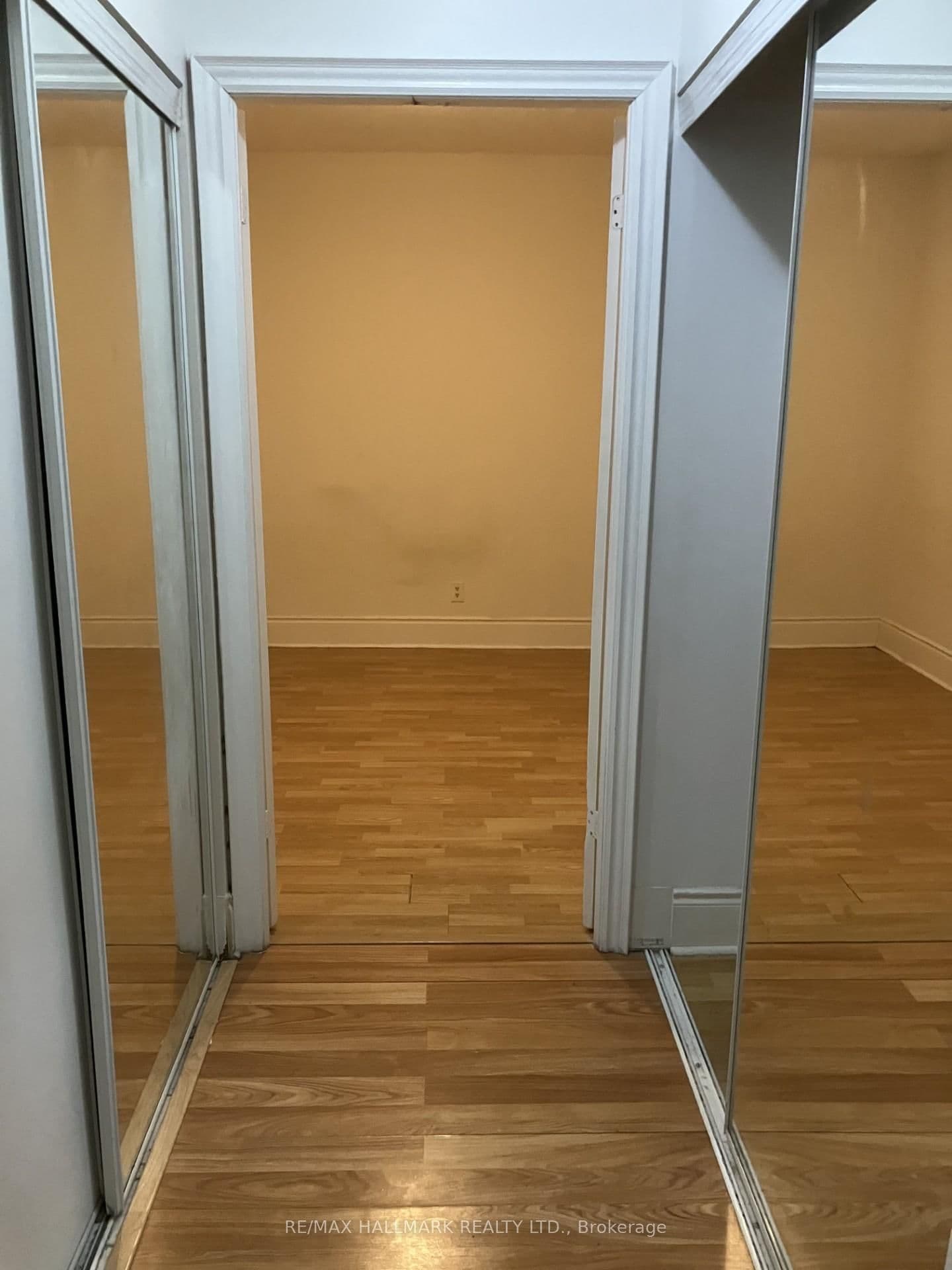 3880 DUKE OF YORK BLVD Boulevard, Unit 3002 thumbnail 10