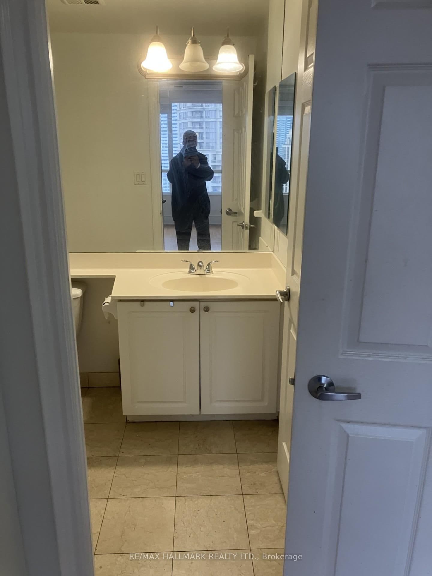 3880 DUKE OF YORK BLVD Boulevard, Unit 3002 thumbnail 7