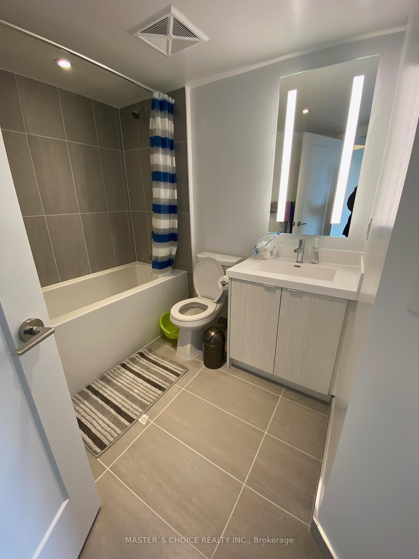 5 Mabelle Avenue, Unit 2929 thumbnail 10