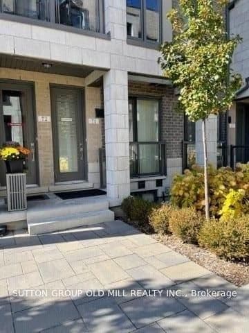 721 Lawrence Avenue W, Unit 71 thumbnail 3