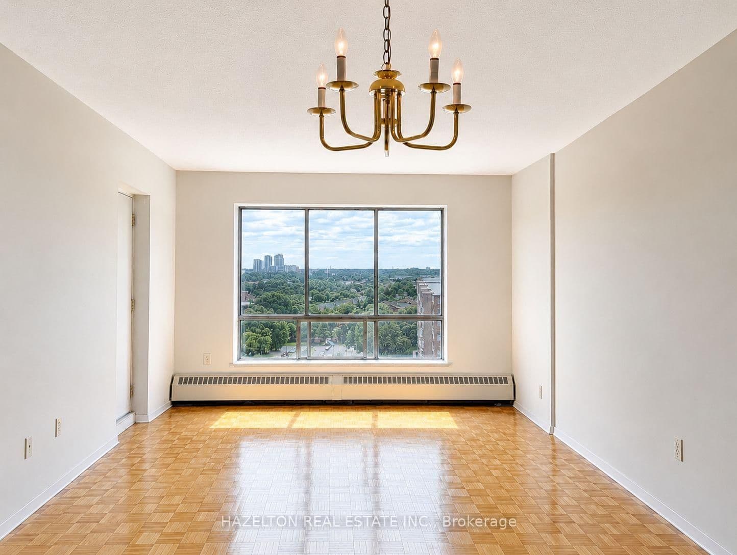 1665 Bloor Street E, Unit 1002 thumbnail 2