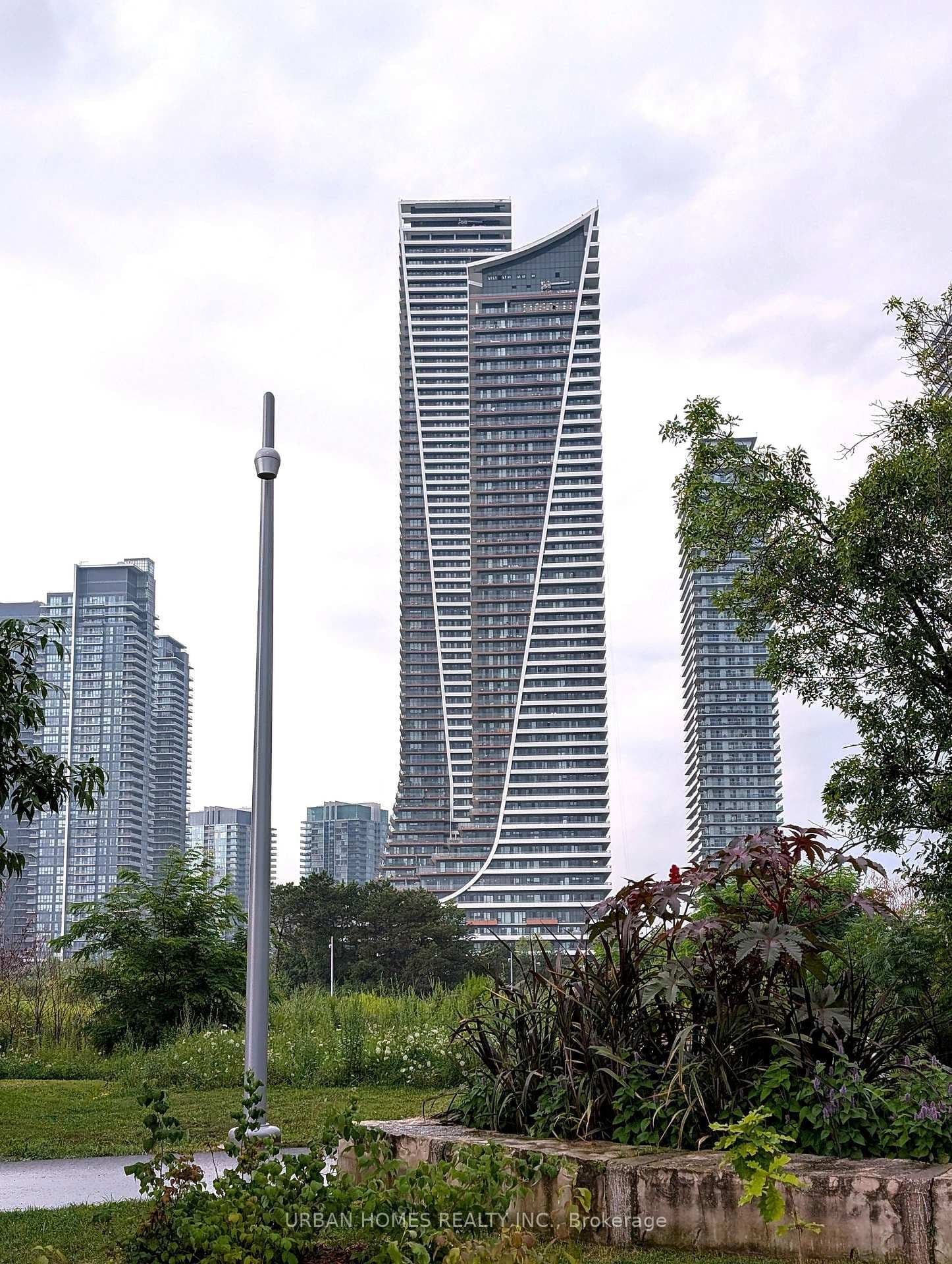 30 Shore Breeze Drive, Unit 1512 - Image 1