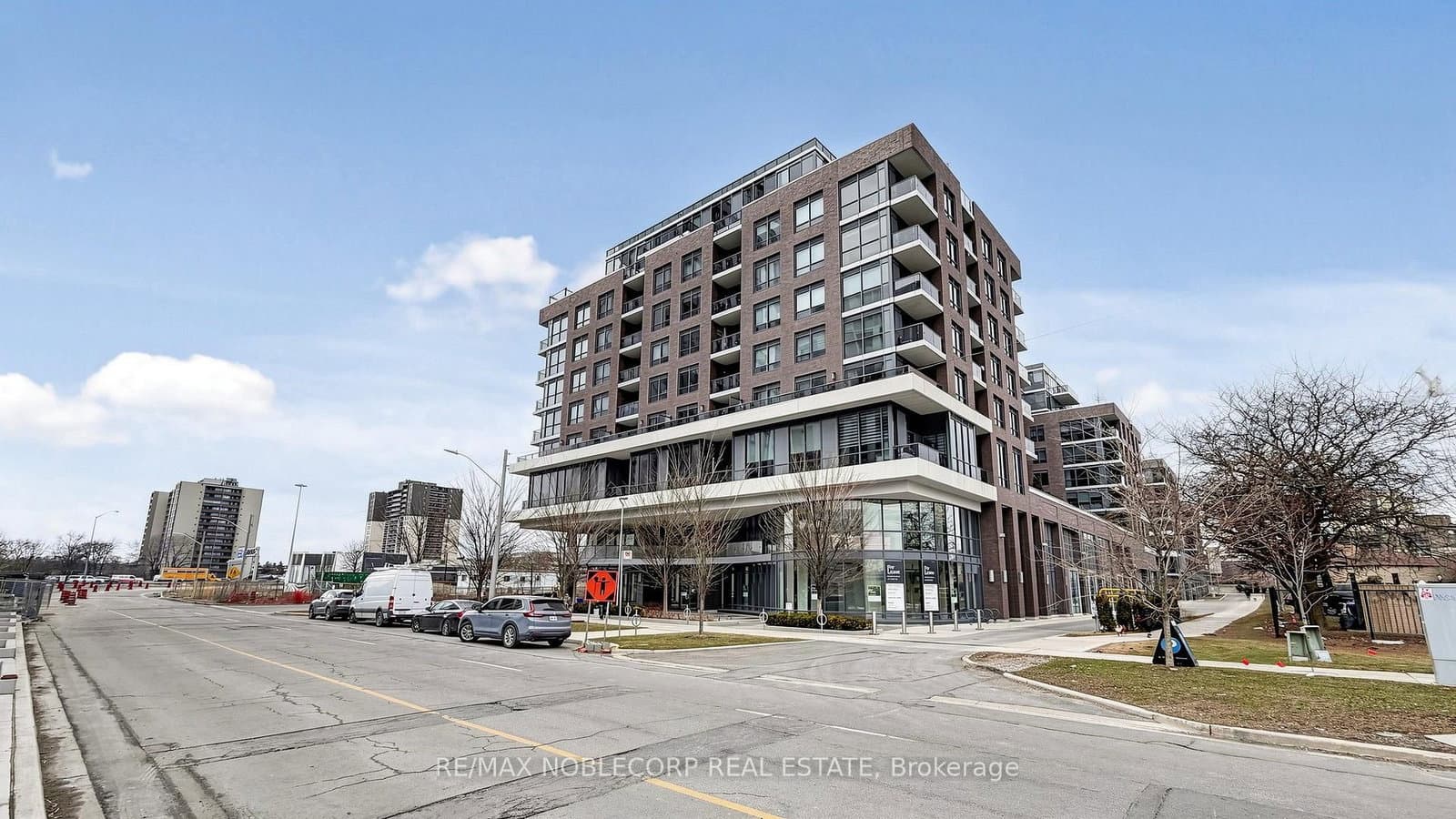 10 Gibbs Road, Unit 1005 - Image 1
