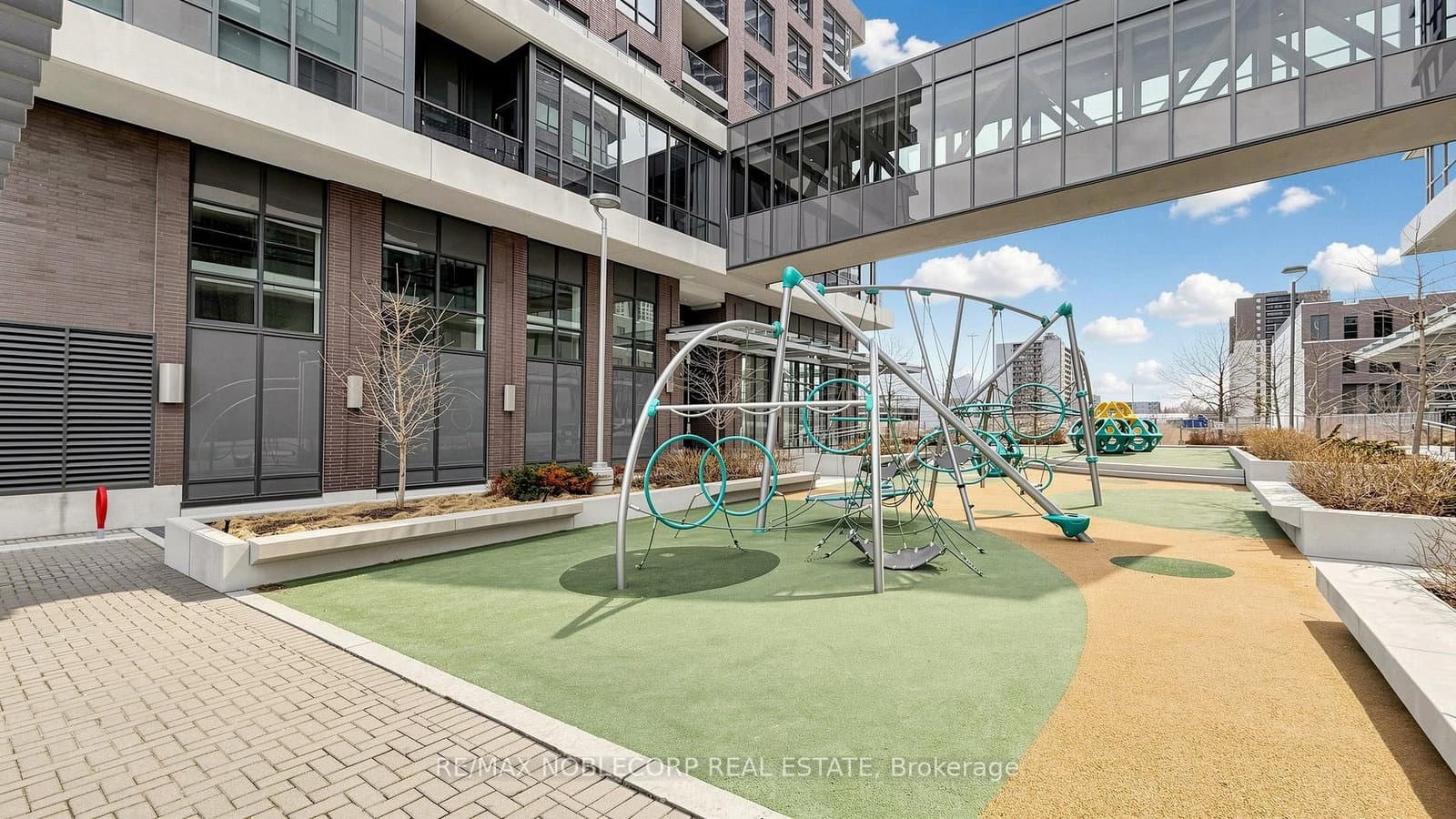 10 Gibbs Road, Unit 1005 thumbnail 48