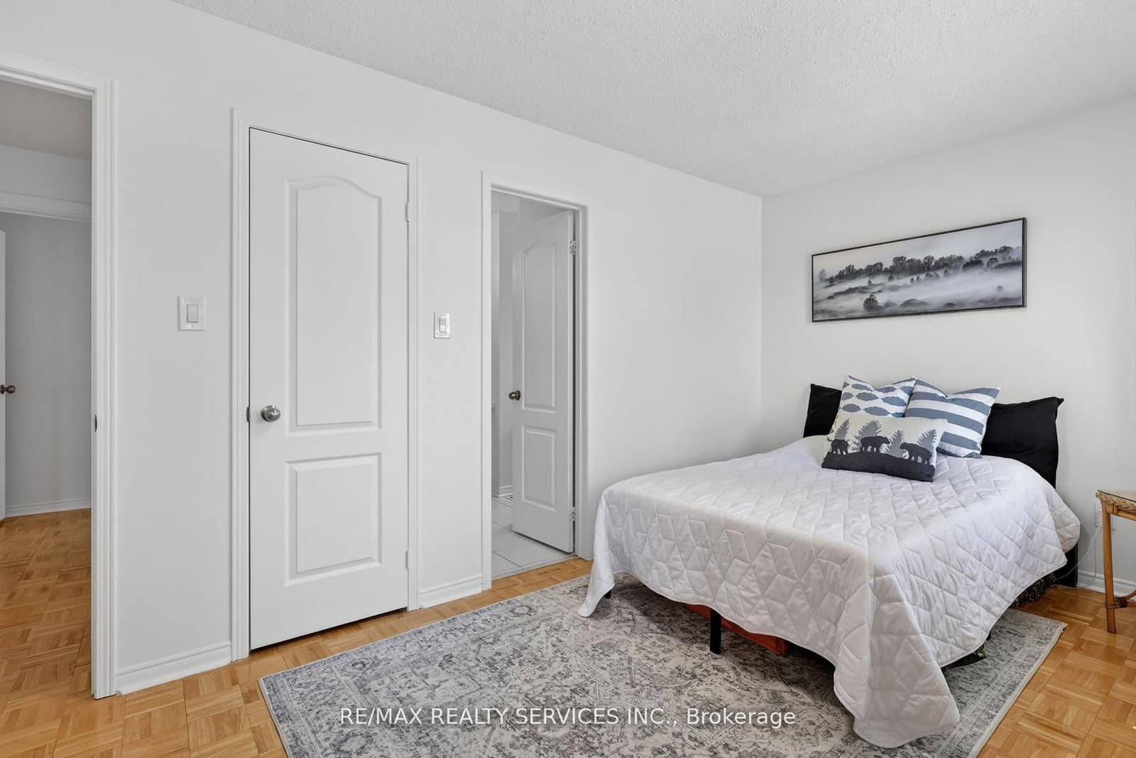 150 Royal Valley Drive thumbnail 25